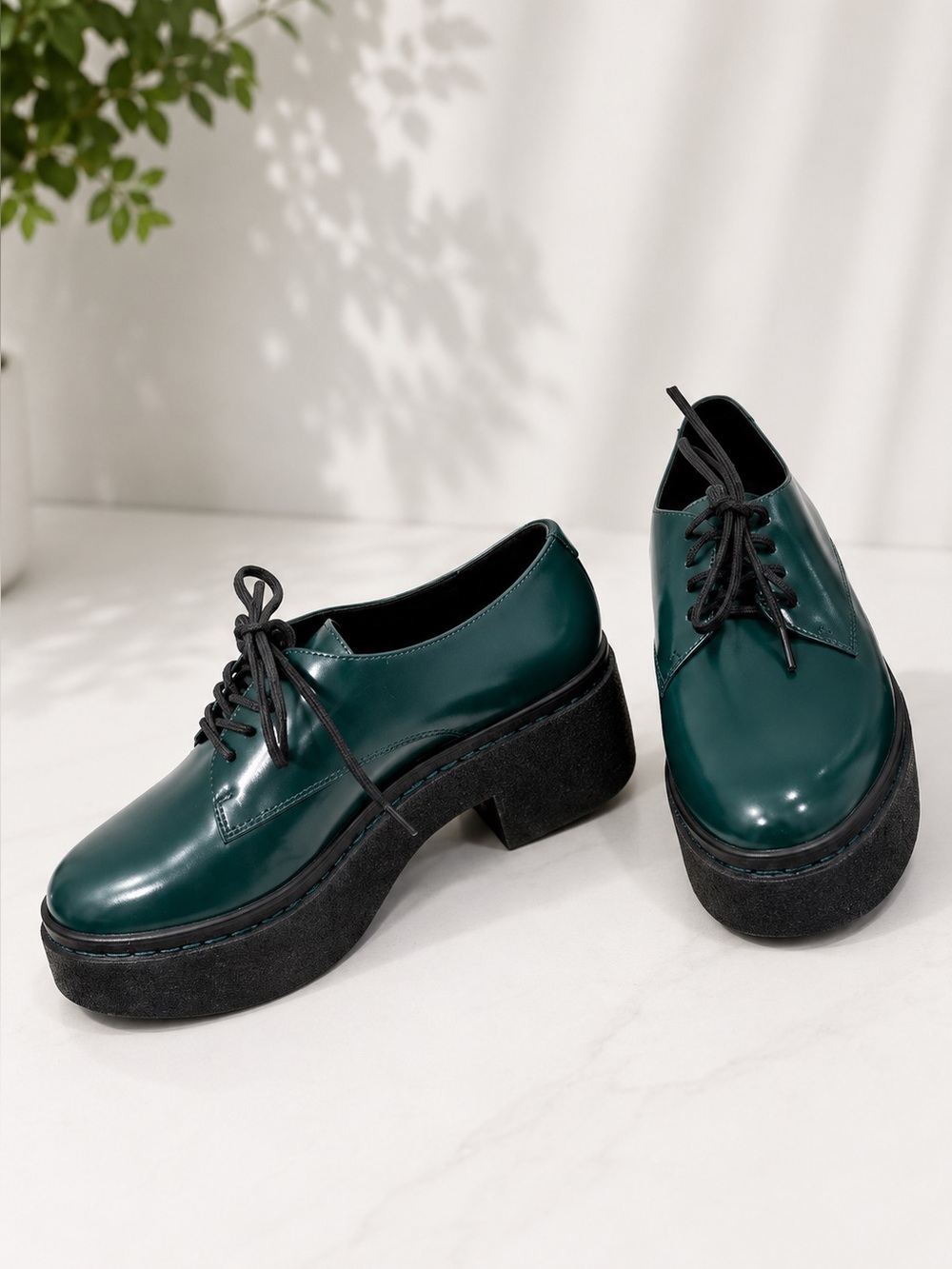Opening Ceremony Dark Green Platform Oxfords size 6